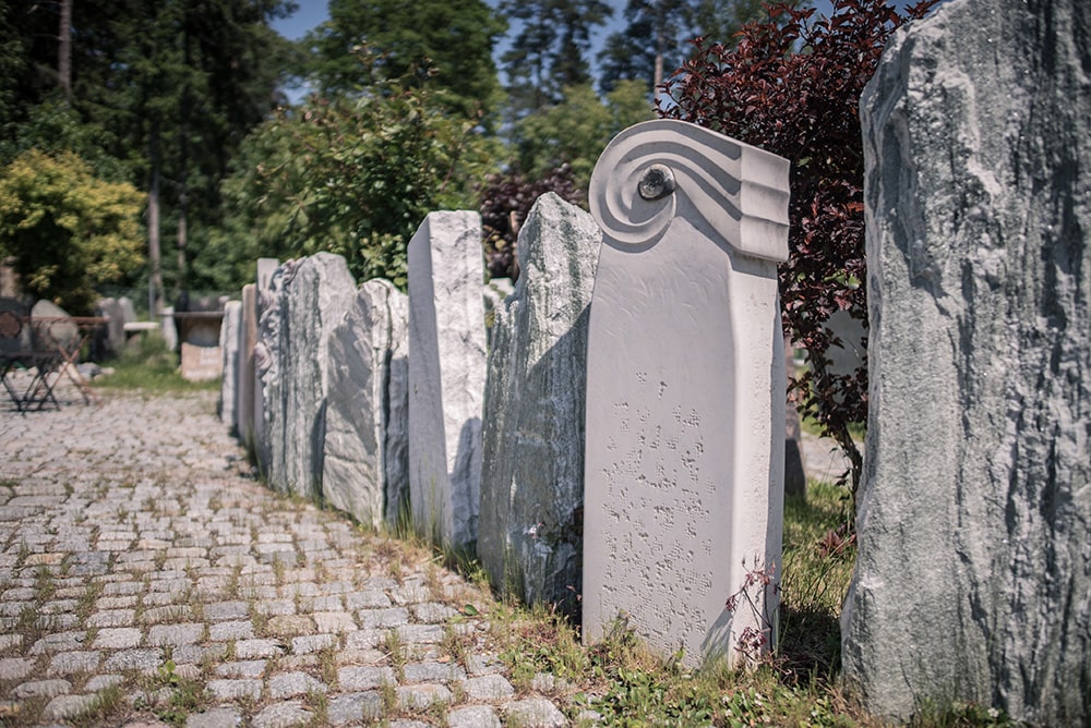 Grabsteine individuell gestaltet von Franke