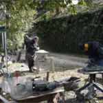 Bildhauerarbeiten am Rotter Oktober 3