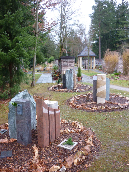 Gemeinschafts-Grab auf dem Friedhof