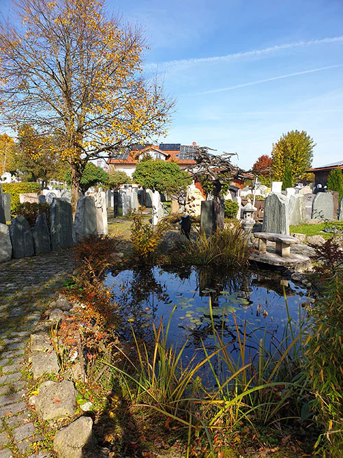 Grabmalausstellungen von Franke Naturstein Bruckmühl