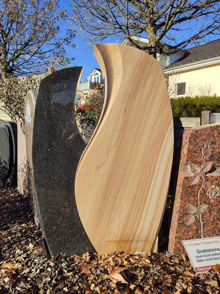 Familiengrab, netto 2.790,00 € zuzgl. MwSt.